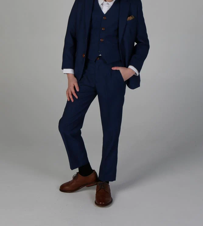 Shoes with 2025 three piece suit