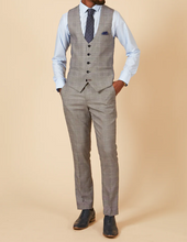 Marc Darcy- Jerry Grey Check Waistcoat