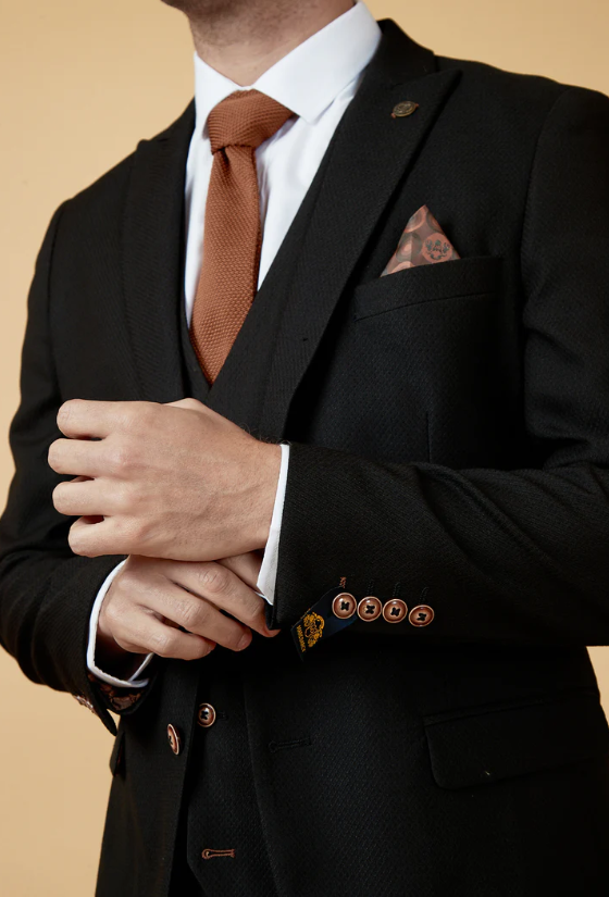 Marc Darcy- Max Black Blazer With Contrast Buttons