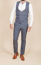 Marc Darcy- Jenson Sky Check Waistcoat