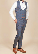 Marc Darcy- Jenson Sky Check Waistcoat