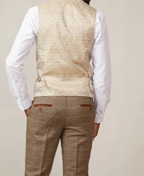 Marc Darcy- Kelvin Cream Double Breasted Waistcoat