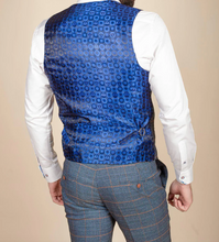Marc Darcy- Jenson Sky Check Waistcoat